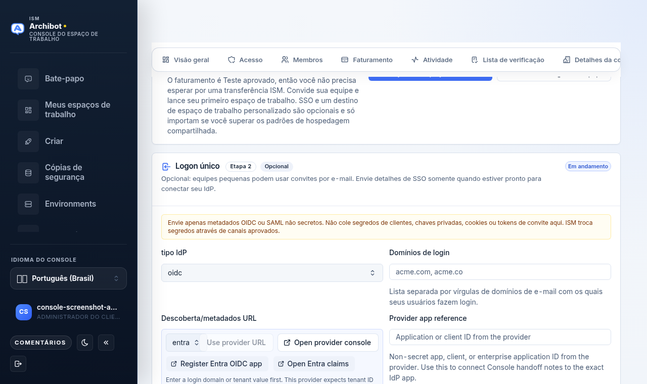 Etapa de Logon único da Console com tipo de IdP, domínios de login, URL de metadados de descoberta, mapeamento de claims, grupos de funções e um painel de prontidão de SSO.